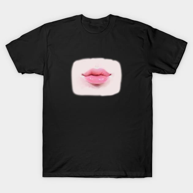 Kissable lips T-Shirt by gerimisore